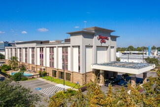 Plus de détails pour 11333 Katy Fwy, Houston, TX - Hôtellerie à vendre