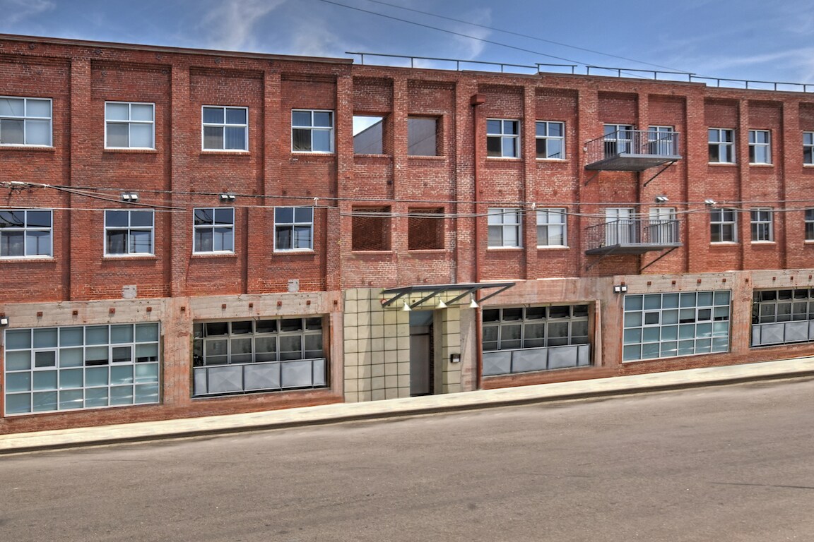 500-530 Molino St, Los Angeles, CA à vendre Photo principale– Image 1 sur 75