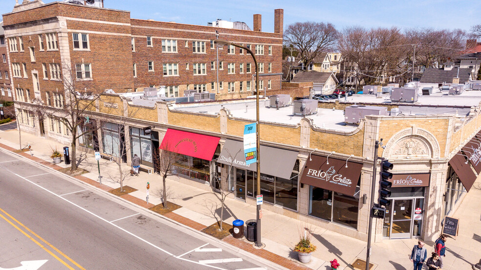 1301-1303 Chicago Ave, Evanston, IL à louer - Photo de l’immeuble – Image 3 sur 9