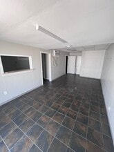 2402-2404 Blue Smoke Ct, Fort Worth, TX à louer Photo intérieure– Image 2 sur 6