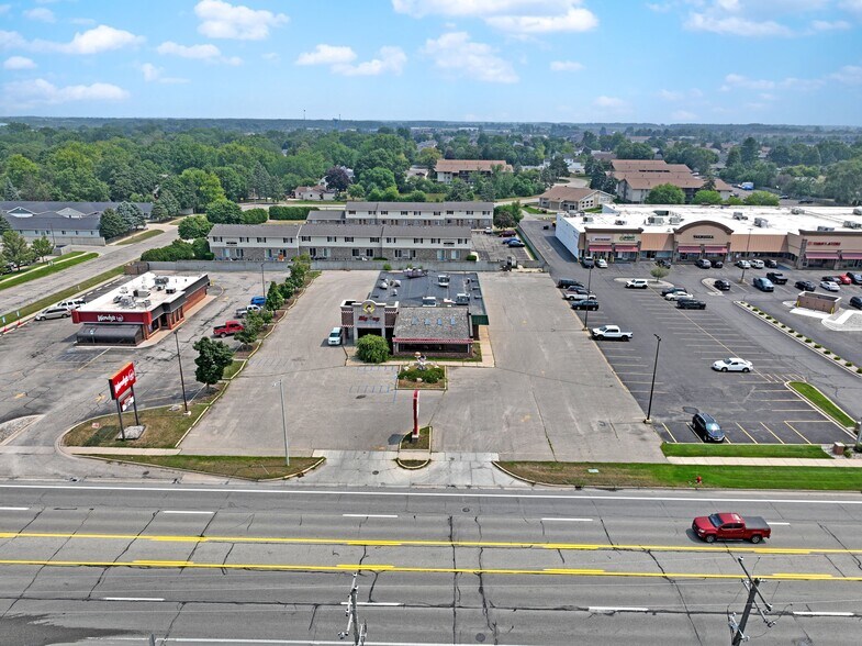 1623 S Mission St, Mount Pleasant, MI à vendre - Photo de l’immeuble – Image 3 sur 4
