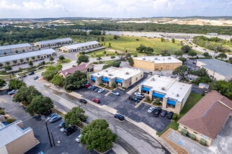 4710 Shavano Oak, San Antonio, TX - VUE AÉRIENNE  vue de carte