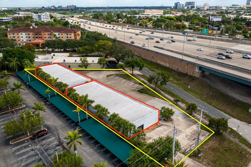 2401 Mercer Ave, West Palm Beach, FL à louer - Photo de l’immeuble – Image 3 sur 6