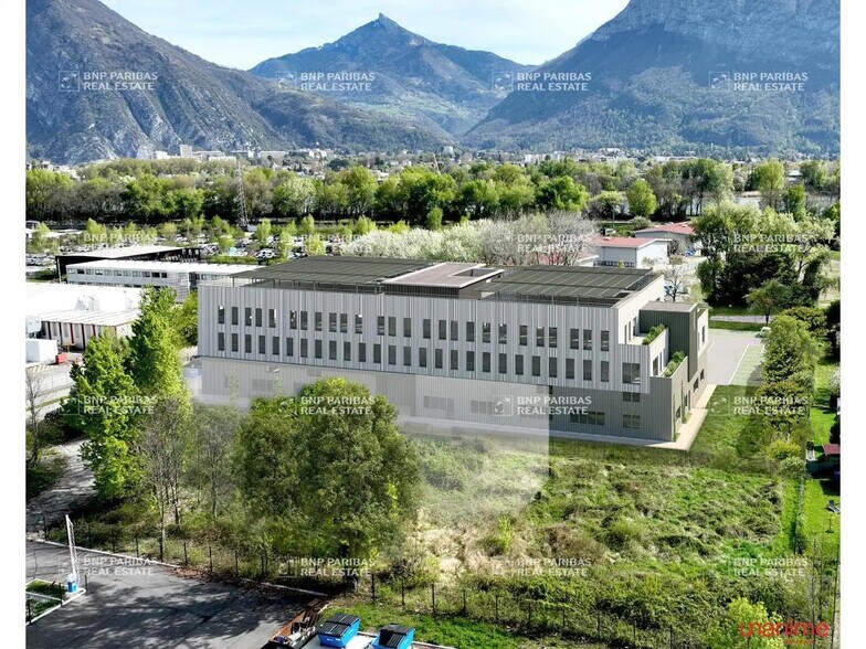 Local d'activités dans Sassenage à vendre - Photo de l’immeuble – Image 1 sur 3