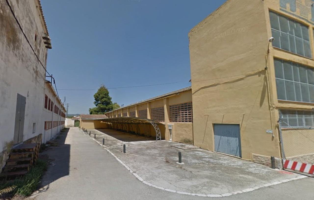 Industriel/Logistique dans L'Arboç à vendre Photo de l’immeuble– Image 1 sur 2