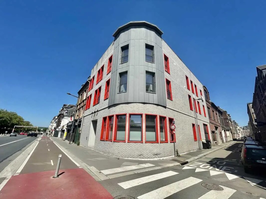 Bureau dans Rouen à louer Photo de l’immeuble– Image 1 sur 17