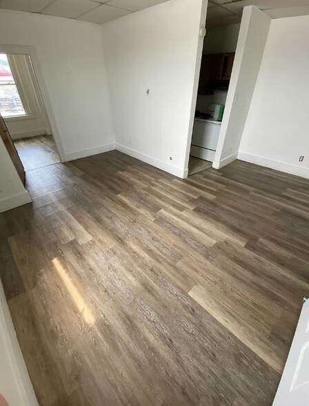 14 E Pike St, Houston, PA à vendre - Photo de l’immeuble – Image 3 sur 23