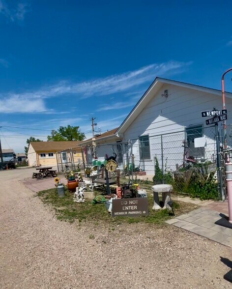 75 N Market St, Keenesburg, CO à vendre - Photo de l’immeuble – Image 3 sur 6