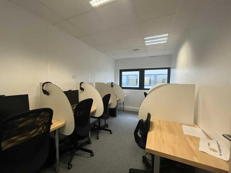 Bureau dans Trignac à louer - Photo de l’immeuble – Image 3 sur 8