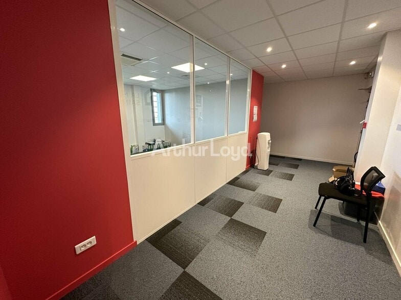 Bureau dans Reims à louer - Photo intérieure – Image 3 sur 7