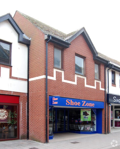 32-34 Chapel St, Exmouth à louer - Photo de l’immeuble – Image 2 sur 3