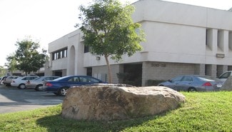 Plus de détails pour 340-358 State Pl, Escondido, CA - Industriel/Logistique à louer