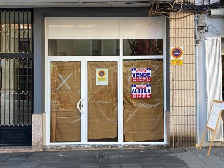 Local commercial dans València à vendre - Photo de l’immeuble – Image 1 sur 10