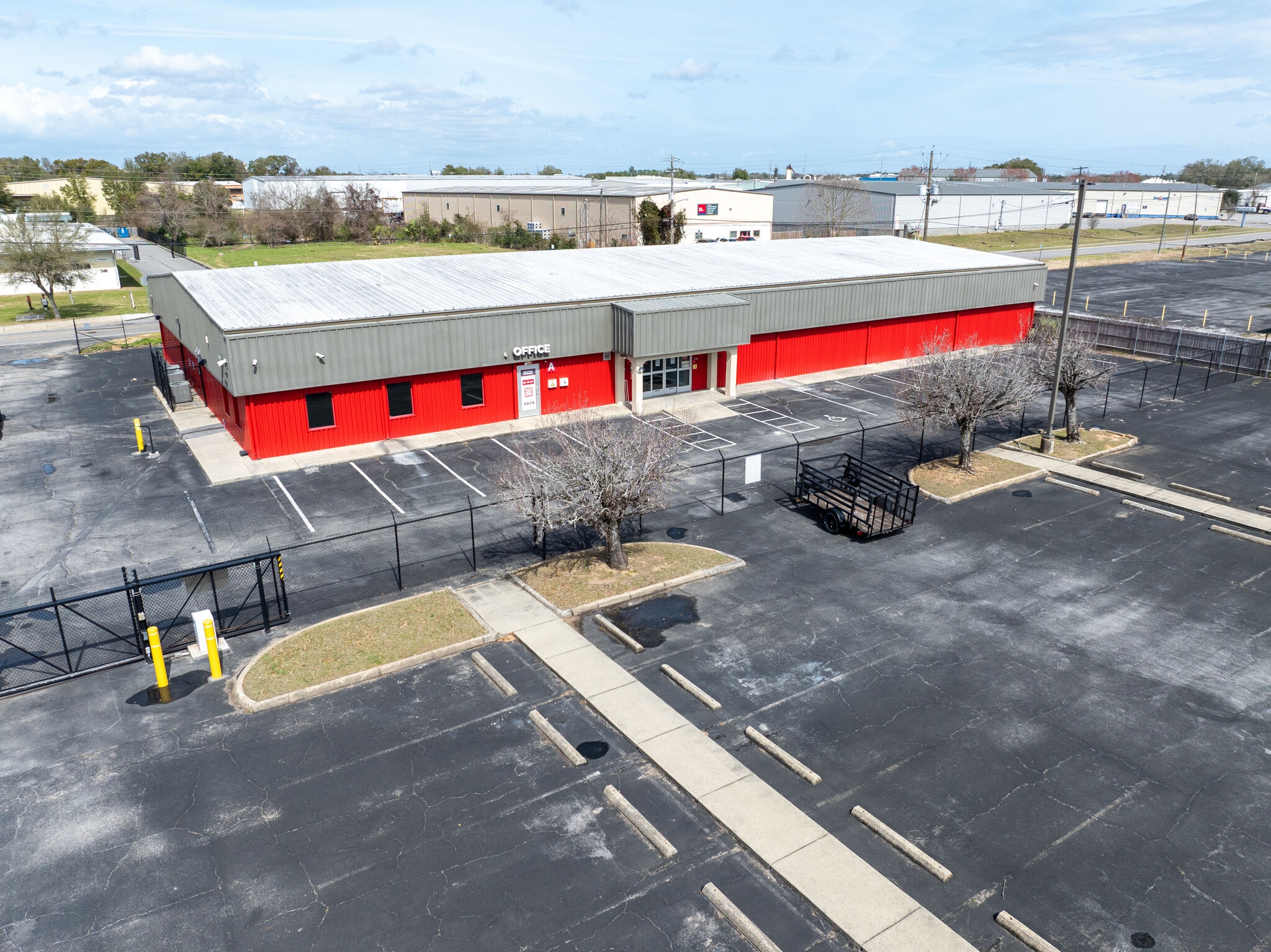 3670 N L St, Pensacola, FL à vendre Photo de l’immeuble– Image 1 sur 7