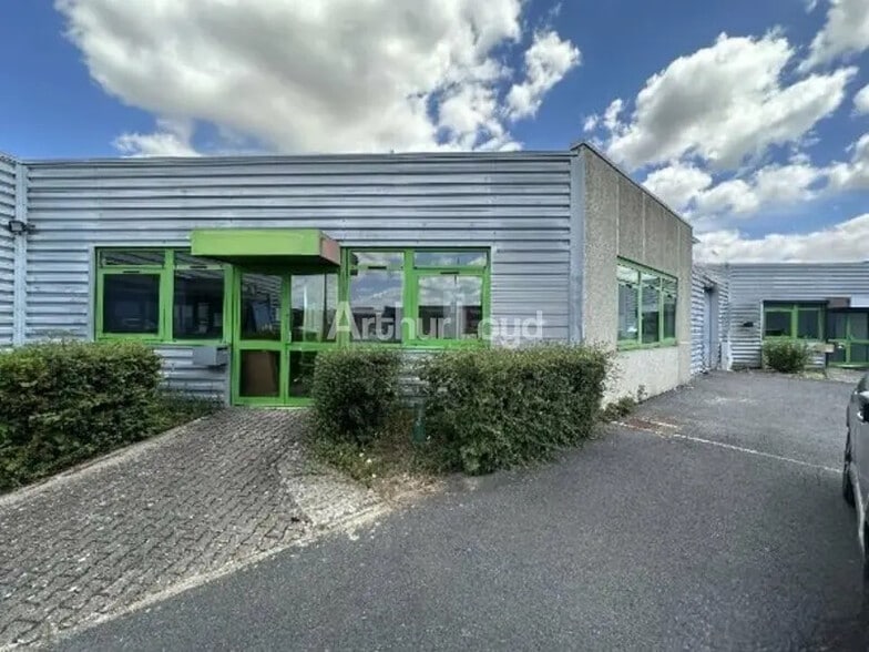 Industriel/Logistique dans Cormontreuil à louer - Photo de l’immeuble – Image 1 sur 6