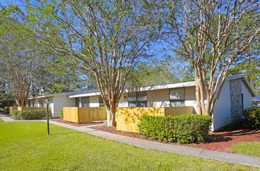 1258 Sunset Blvd, Jesup, GA à vendre - Photo de l’immeuble – Image 1 sur 9