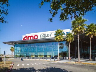 Plus de détails pour 2086 Newpark Mall, Newark, CA - Local commercial à louer