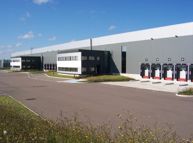 Plus de détails pour 2 Route De Saint-Philibert, Gevrey-Chambertin - Industriel/Logistique à louer