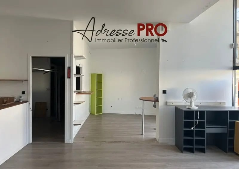 Local commercial dans Talence à louer Photo intérieure– Image 1 sur 3