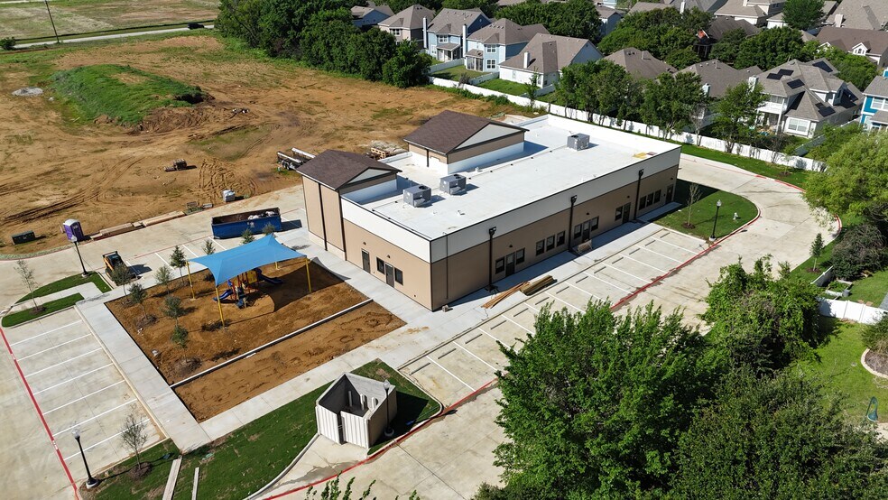 1625 Main St, Providence Village, TX à vendre - Photo de l’immeuble – Image 3 sur 4