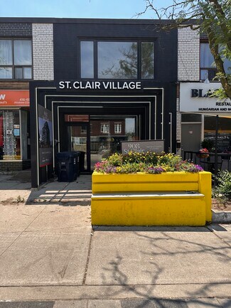 Plus de détails pour 805 St Clair Ave W, Toronto, ON - Local commercial à vendre