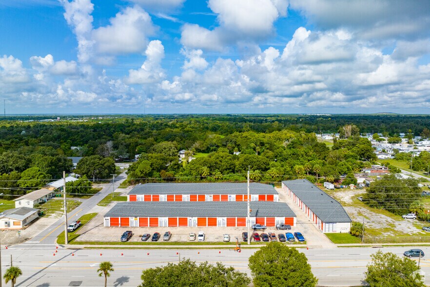 641 Clearlake Rd, Cocoa, FL à louer - Aérien – Image 3 sur 11