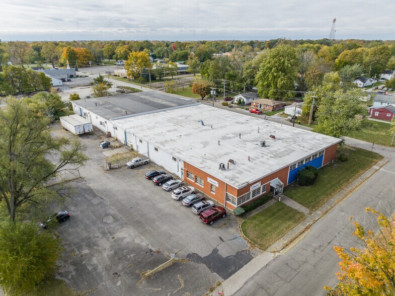 1825 W 18th St, Anderson, IN à vendre - Photo principale – Image 1 sur 28