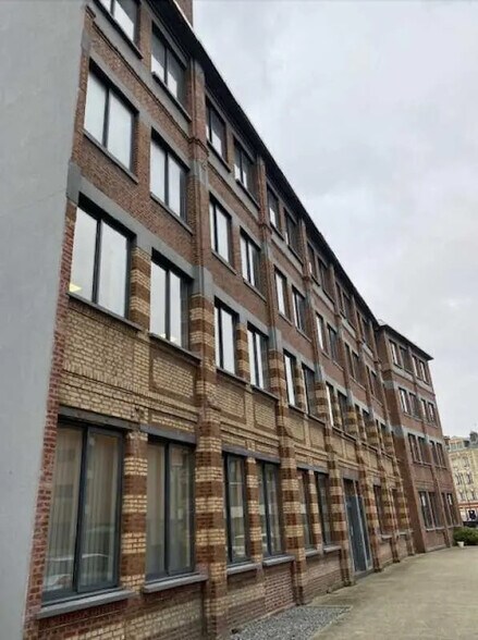 Bureau dans Le Havre à louer - Photo de l’immeuble – Image 2 sur 3