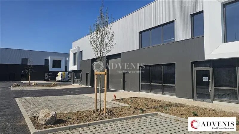 Industriel/Logistique dans Quesnoy-sur-Deûle à louer - Photo de l’immeuble – Image 1 sur 8
