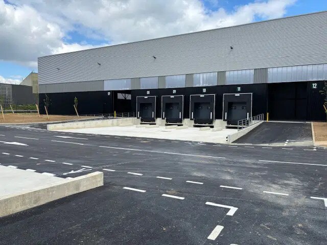 Industriel/Logistique dans La Courneuve à louer - Photo de l’immeuble – Image 1 sur 10