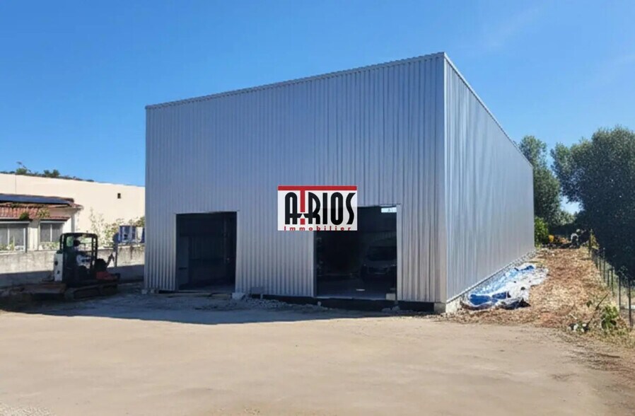 Industriel/Logistique dans La Seyne-sur-Mer à vendre - Photo de l’immeuble – Image 1 sur 7