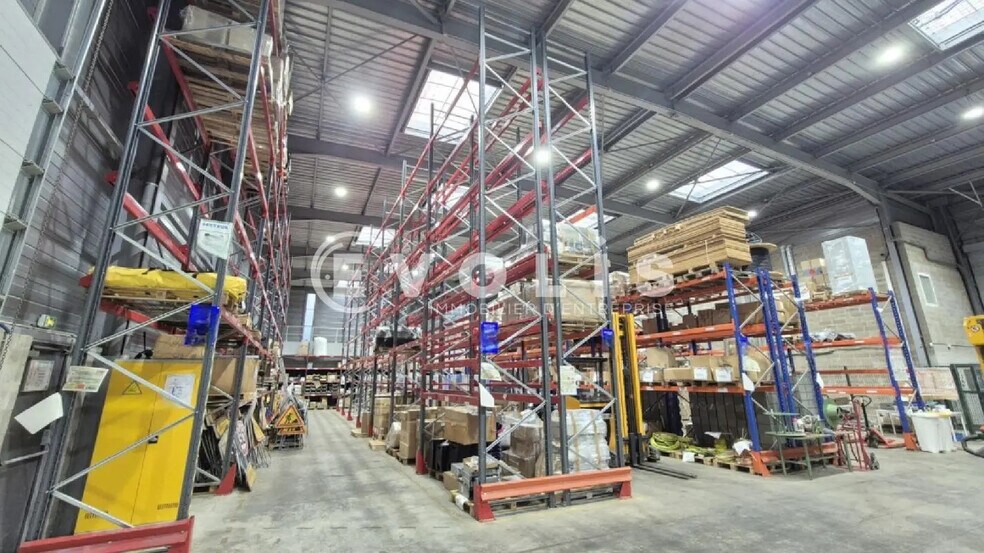 Bureau dans Bussy-Saint-Martin à louer - Photo de l’immeuble – Image 3 sur 17