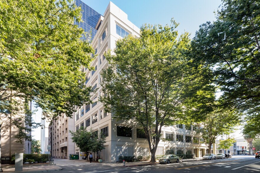 1303 J St, Sacramento, CA à louer - Photo de l’immeuble – Image 2 sur 19