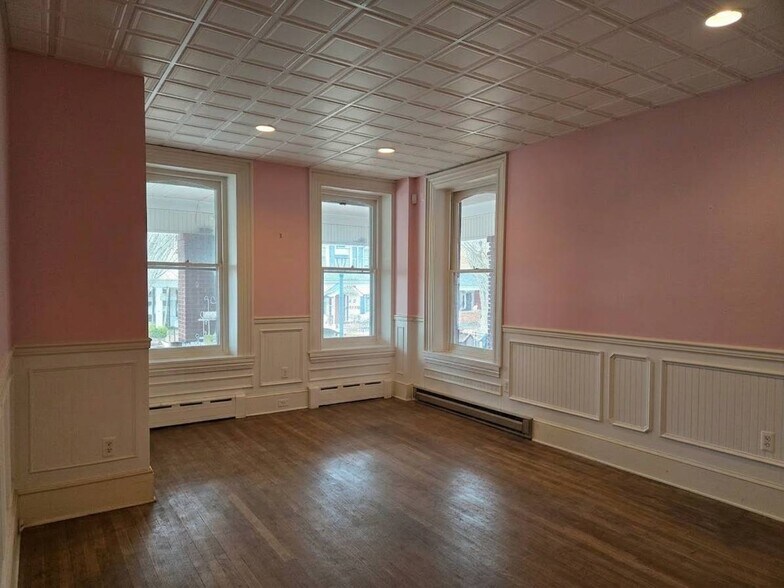 224-226 Main St, East Greenville, PA à louer - Photo de l’immeuble – Image 3 sur 8
