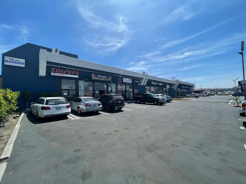 1926-1930 Pacific Coast Hwy, Lomita, CA à louer - Photo de l’immeuble – Image 1 sur 12