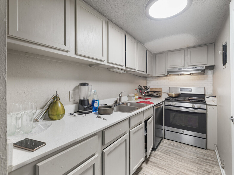 4812 Waldemar St, Haltom City, TX à vendre - Photo de l’immeuble – Image 3 sur 7