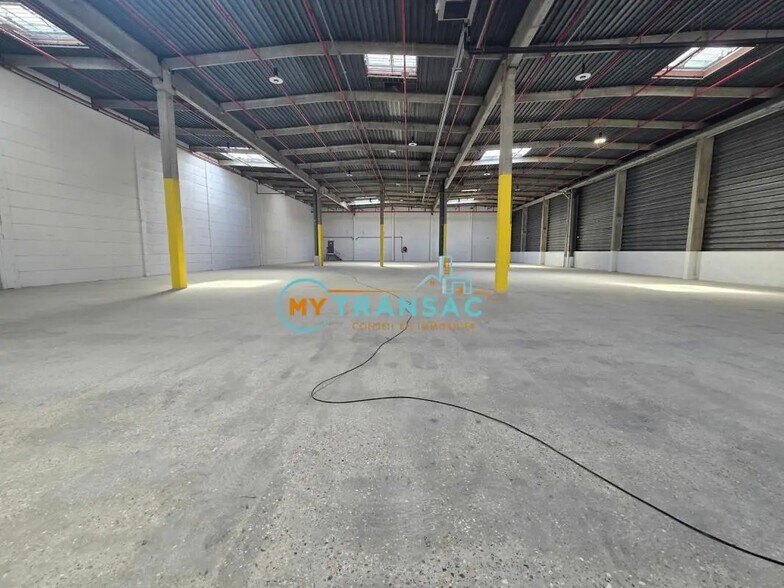 Industriel/Logistique dans Rosny-sous-Bois à louer - Photo de l’immeuble – Image 2 sur 9