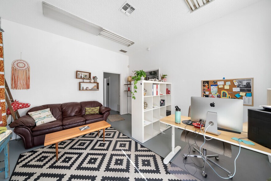 1745 Riverside Ave, Paso Robles, CA à louer - Photo de l’immeuble – Image 2 sur 36
