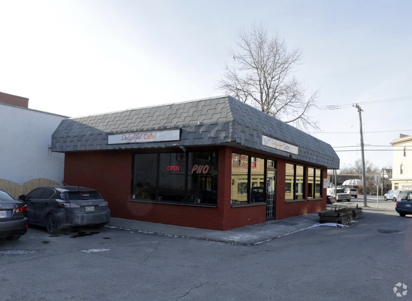 1201 9th Ave SE, Calgary, AB à vendre - Photo de l’immeuble – Image 2 sur 6