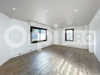 Plus de détails pour Local commercial à louer