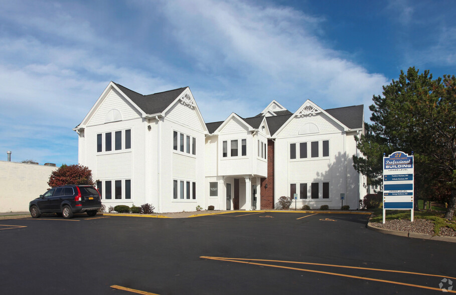 21 Union Hill Dr, Spencerport, NY à louer - Photo de l’immeuble – Image 3 sur 17