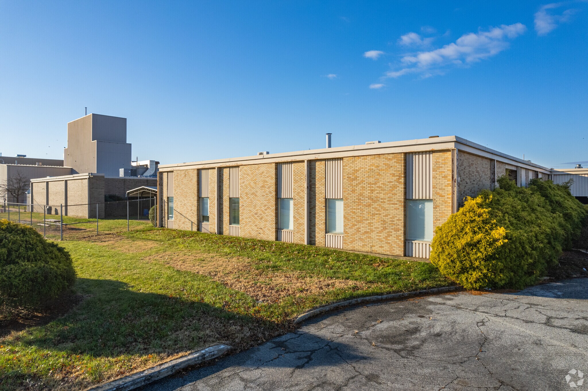 700 N Broad St, Middletown, DE à louer Photo de l’immeuble– Image 1 sur 9