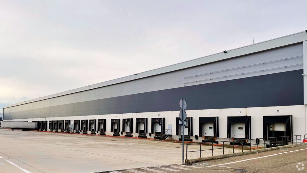 Calle Pascal, 2, Leganés, Madrid à louer - Photo de l’immeuble – Image 1 sur 12