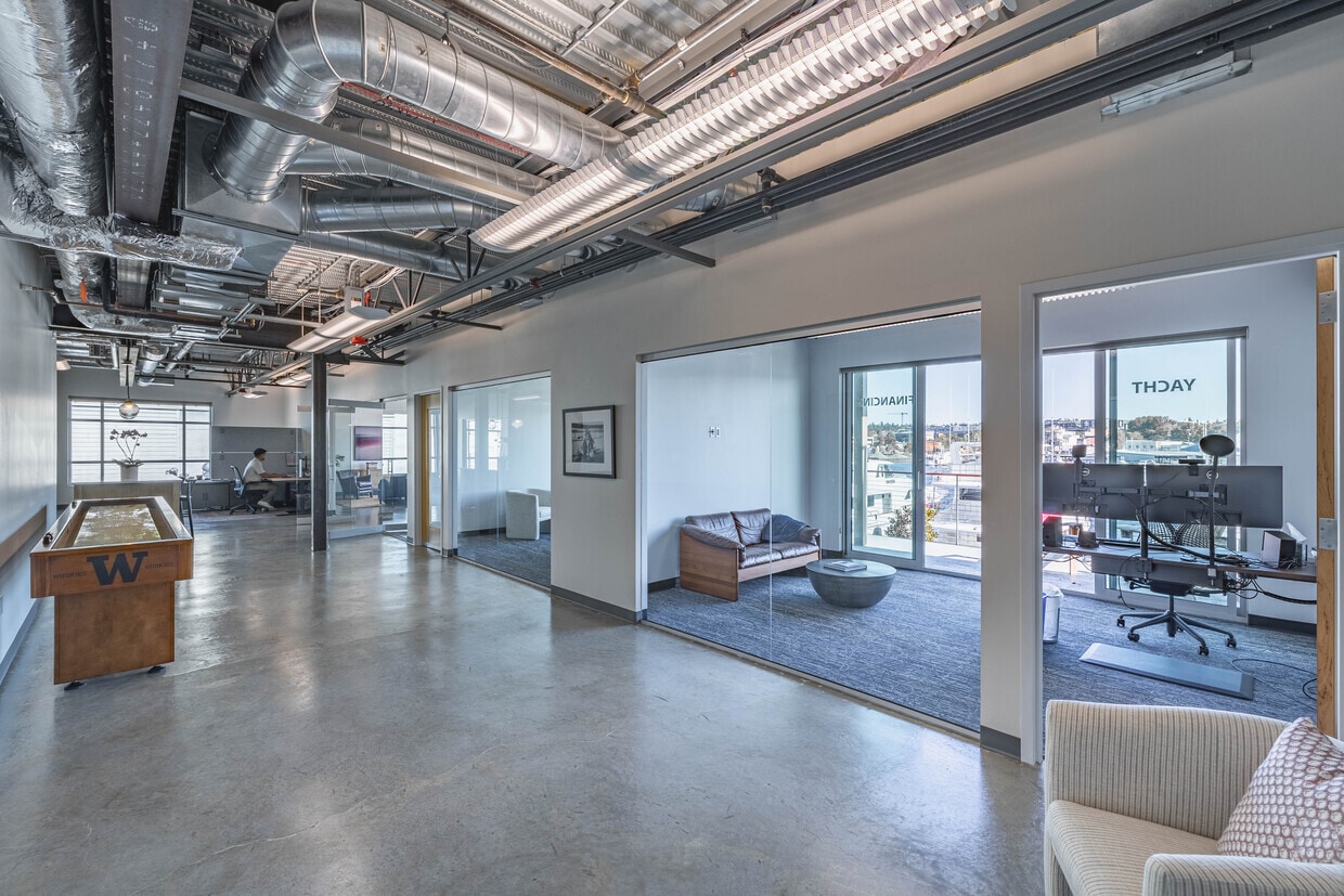 2284-2360 W Commodore Way, Seattle, WA à louer Photo intérieure– Image 1 sur 4