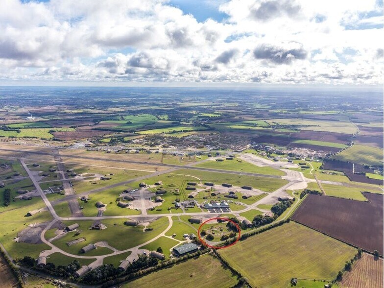 Heyford Park, Upper Heyford à louer - Aérien – Image 1 sur 1
