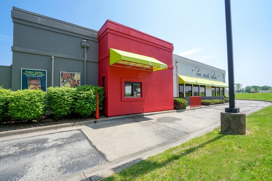 5232 Weston Rd, Evansville, IN à vendre - Photo de l’immeuble – Image 2 sur 4