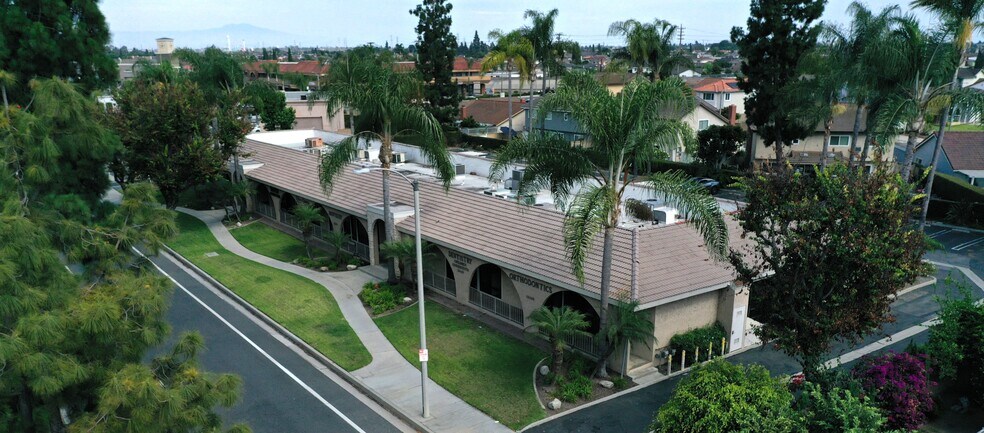 13326 South St, Cerritos, CA à louer - Photo de l’immeuble – Image 3 sur 8