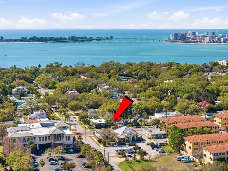 906 S Fort Harrison Ave, Clearwater, FL à vendre - Photo de l’immeuble – Image 3 sur 39
