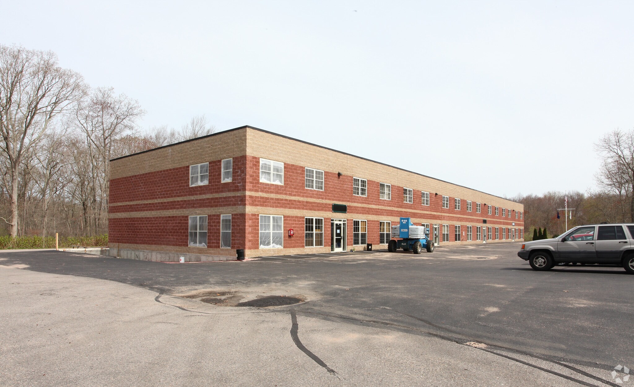 185 S Broad St, Pawcatuck, CT à louer Photo principale– Image 1 sur 7