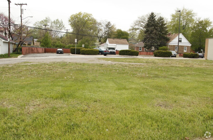 3150 Wayne Rd, Wayne, MI à vendre - Photo de l’immeuble – Image 1 sur 1